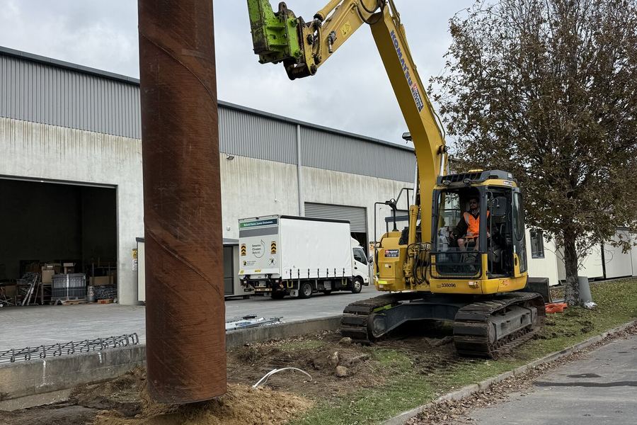 Lifting a steel casing into position