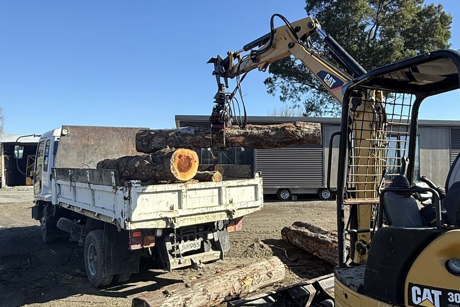Loading out with the tip truck
